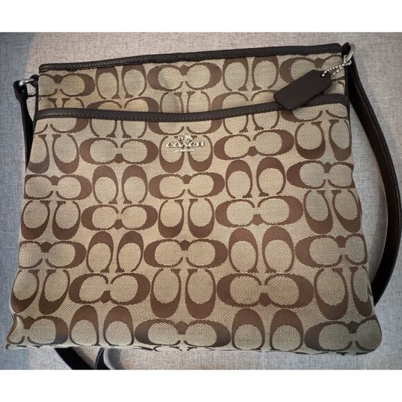 Coach Signature Canvas Crossbody Shoulder Bag Brown - Picture 1 of 11